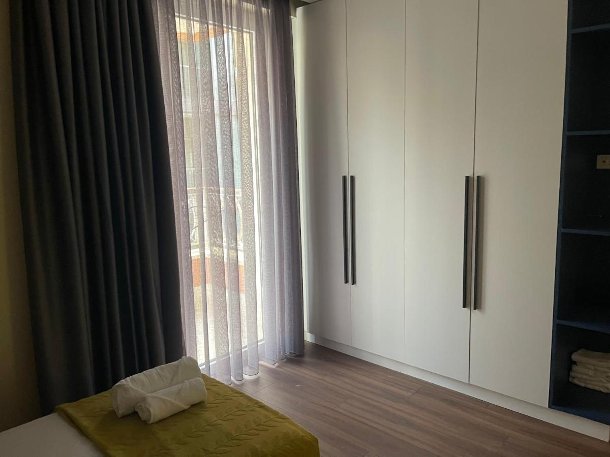 티라나 Ale Investa Hospitality 아파트 외부 사진