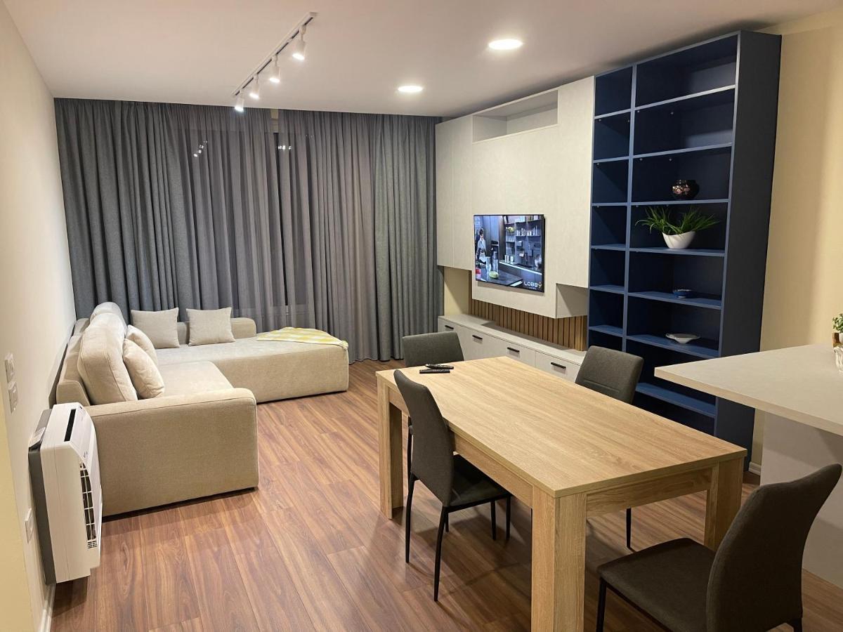 티라나 Ale Investa Hospitality 아파트 외부 사진
